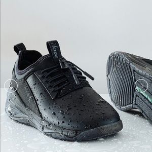 Black Clove shoes women 7.5